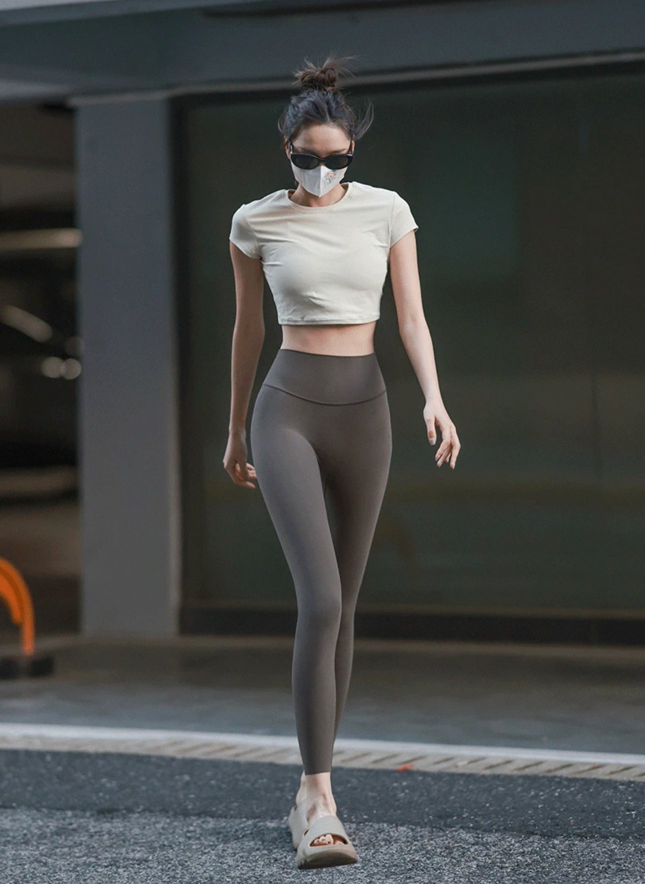 SculptFit High-Waist Leggings